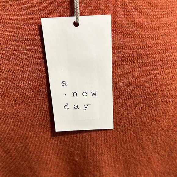 NWT cropped cardigan burnt orange - Picture 4 of 5